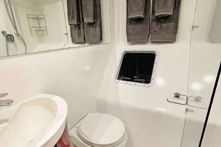 Charter Yacht SKYE - Matrix 80 - 5 Cabins - Tortola - Virgin Gorda - British Virgin Islands - Leewards - Caribbean