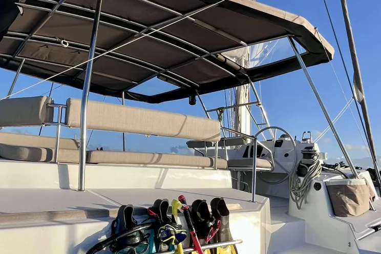 Charter Yacht DOCK HOLIDAY - Bali 5.4 - St. Thomas - St John - St. Croix - USVI - Caribbean