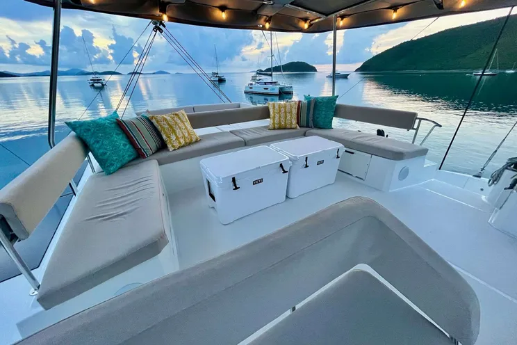 Charter Yacht DOCK HOLIDAY - Bali 5.4 - St. Thomas - St John - St. Croix - USVI - Caribbean