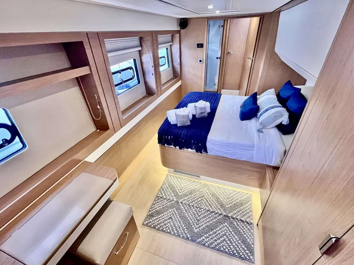 DOCK HOLIDAY Bali 4.6 - master cabin DOCK HOLIDAY Bali 4.6 - master cabin