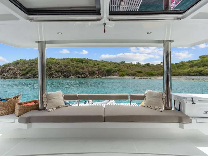 DANTE Bali 5.4 - aft seating DANTE Bali 5.4 - aft seating