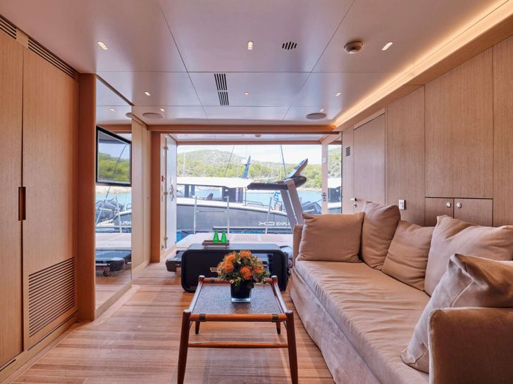 PARA BELLUM - San Lorenzo 47 m,main saloon seating PARA BELLUM - San Lorenzo 47 m,main saloon seating
