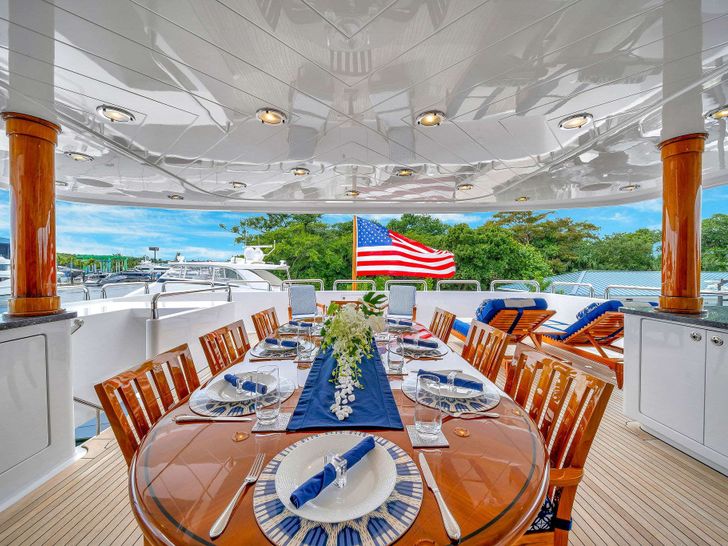 VALHALLA - Northern Marine 151,aft alfresco dining area VALHALLA - Northern Marine 151,aft alfresco dining area