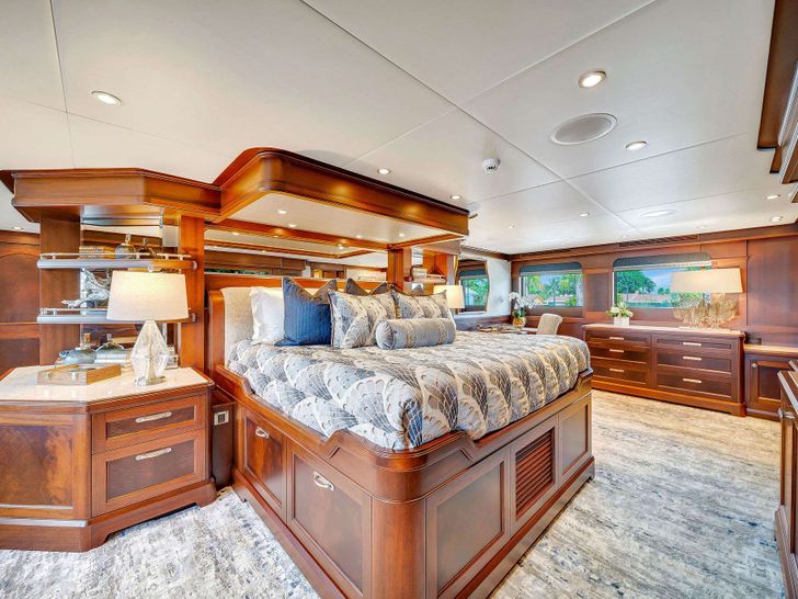 VALHALLA - Northern Marine 151,master cabin VALHALLA - Northern Marine 151,master cabin