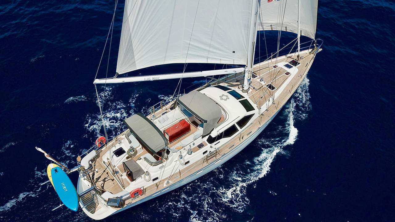 Charter Yacht ELVIS MAGIC - Oyster Marine 66 - 3 Cabins - Tahiti - French Polynesia - South Pacific