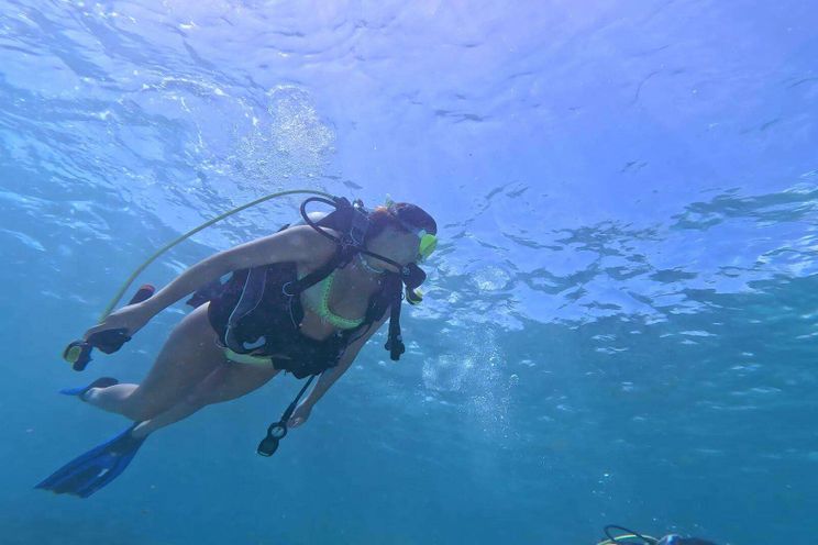 Charter Yacht NAUTI NICKEL - Sunreef 80 Power Catamaran - 5 Cabins - US Virgin Islands - British Virgin Islands - Leewards - Caribbean