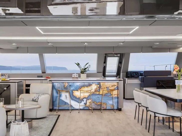 NAUTI NICKEL Sunreef 80 - Spacious Saloon NAUTI NICKEL Sunreef 80 - Spacious Saloon