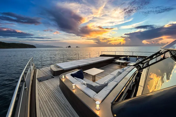 Charter Yacht NAUTI NICKEL - Sunreef 80 Power Catamaran - 5 Cabins - US Virgin Islands - British Virgin Islands - Leewards - Caribbean