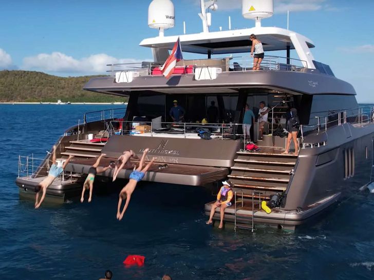 NAUTI NICKEL Sunreef 80 - Aft Deck and Swimming Platform NAUTI NICKEL Sunreef 80 - Aft Deck and Swimming Platform