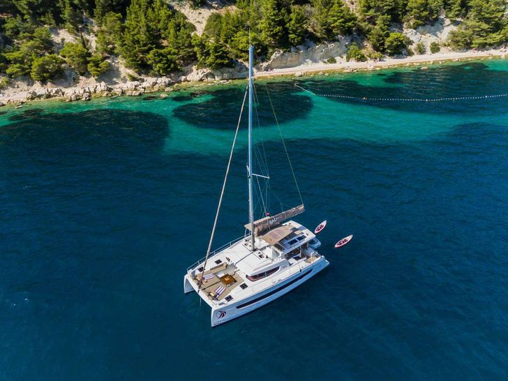 SOLAR WINDS Bali 4.6 - aerial shot with waterline SOLAR WINDS Bali 4.6 - aerial shot with waterline