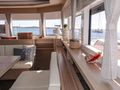 ESPERANCE Lagoon 55 - saloon seating and dining area ESPERANCE Lagoon 55 - saloon seating and dining area