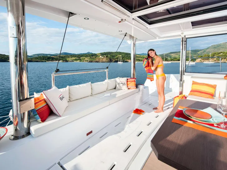 MARTINON Bali 4.8 - aft deck MARTINON Bali 4.8 - aft deck