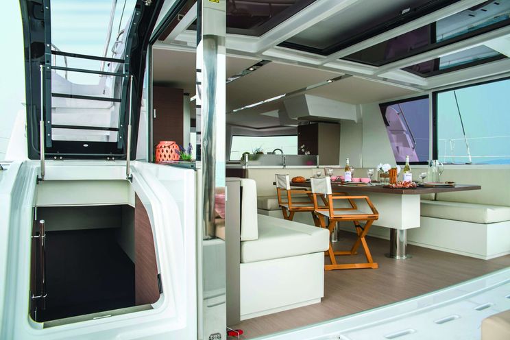Charter Yacht MARTINON - Bali 4.8 - 5 Cabins - Sant Antoni - Ibiza - Mallorca - Balearics - Spain