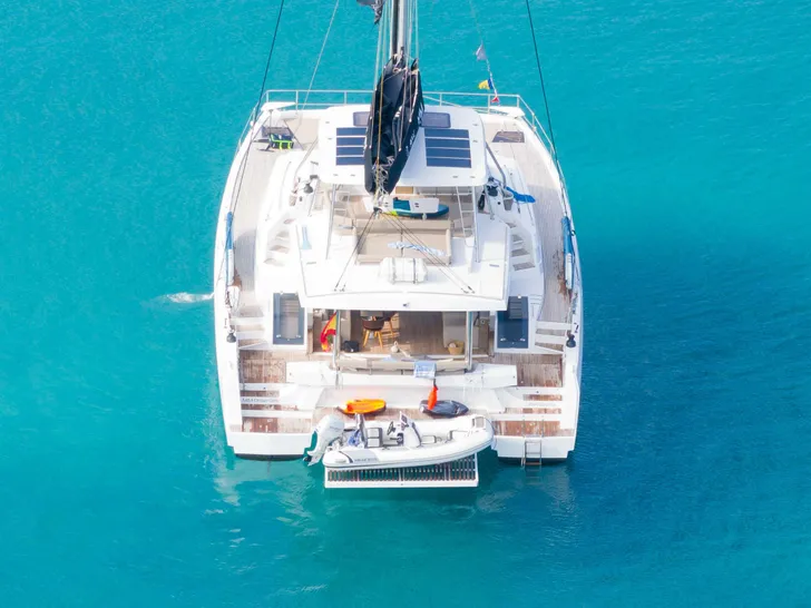 MIM OCEAN 3 Bali 5.4 - anchored aft shot MIM OCEAN 3 Bali 5.4 - anchored aft shot