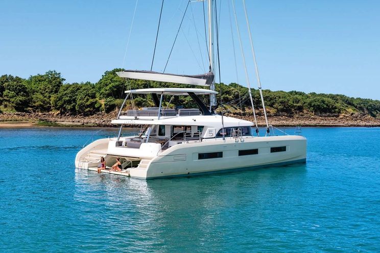 Charter Yacht REVE BLEU - Lagoon Sixty 5 - 4 Cabins - Split - Dubrovnik - Hvar - Croatia
