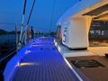REVE BLEU Lagoon Sixty 5 - side walkway REVE BLEU Lagoon Sixty 5 - side walkway