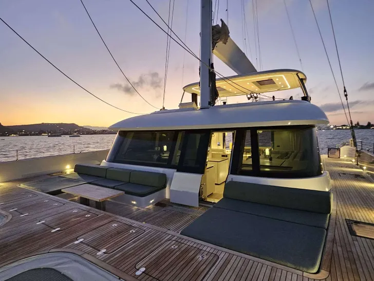 ENTRE4 Sunreef 80 - foredeck ENTRE4 Sunreef 80 - foredeck
