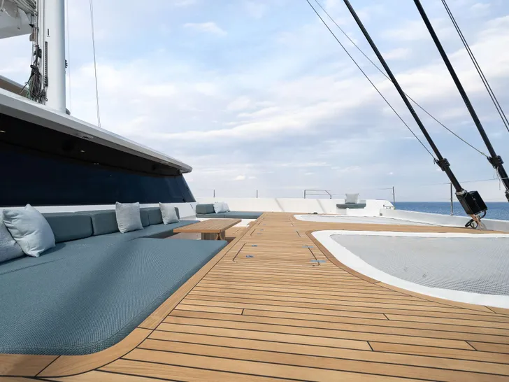 ENTRE4 Sunreef 80 - foredeck ENTRE4 Sunreef 80 - foredeck