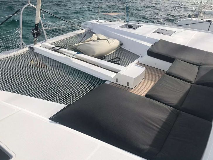 BATEN KAITOS II Lagoon 50 - foredeck BATEN KAITOS II Lagoon 50 - foredeck