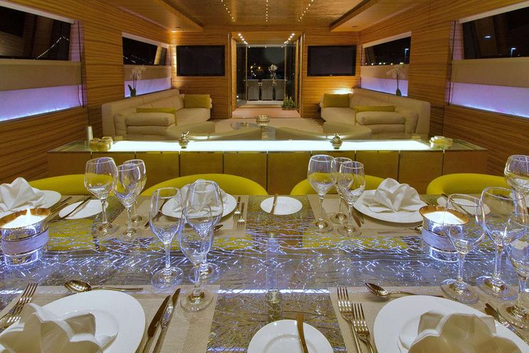 Charter Yacht MABROUK - Cantieri di Pisa Akhir 38 - 5 Cabins - Athens - Mykonos - Paros - Cyclades - Greece