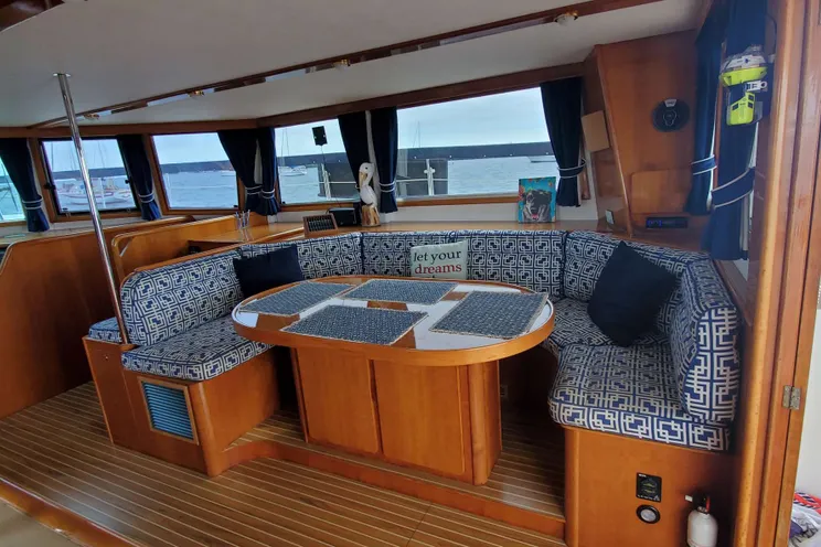 Charter Yacht PANDORA - Alliaura Marine Privilege 48 - 3 Cabins - Nassau - Exumas - Bahamas