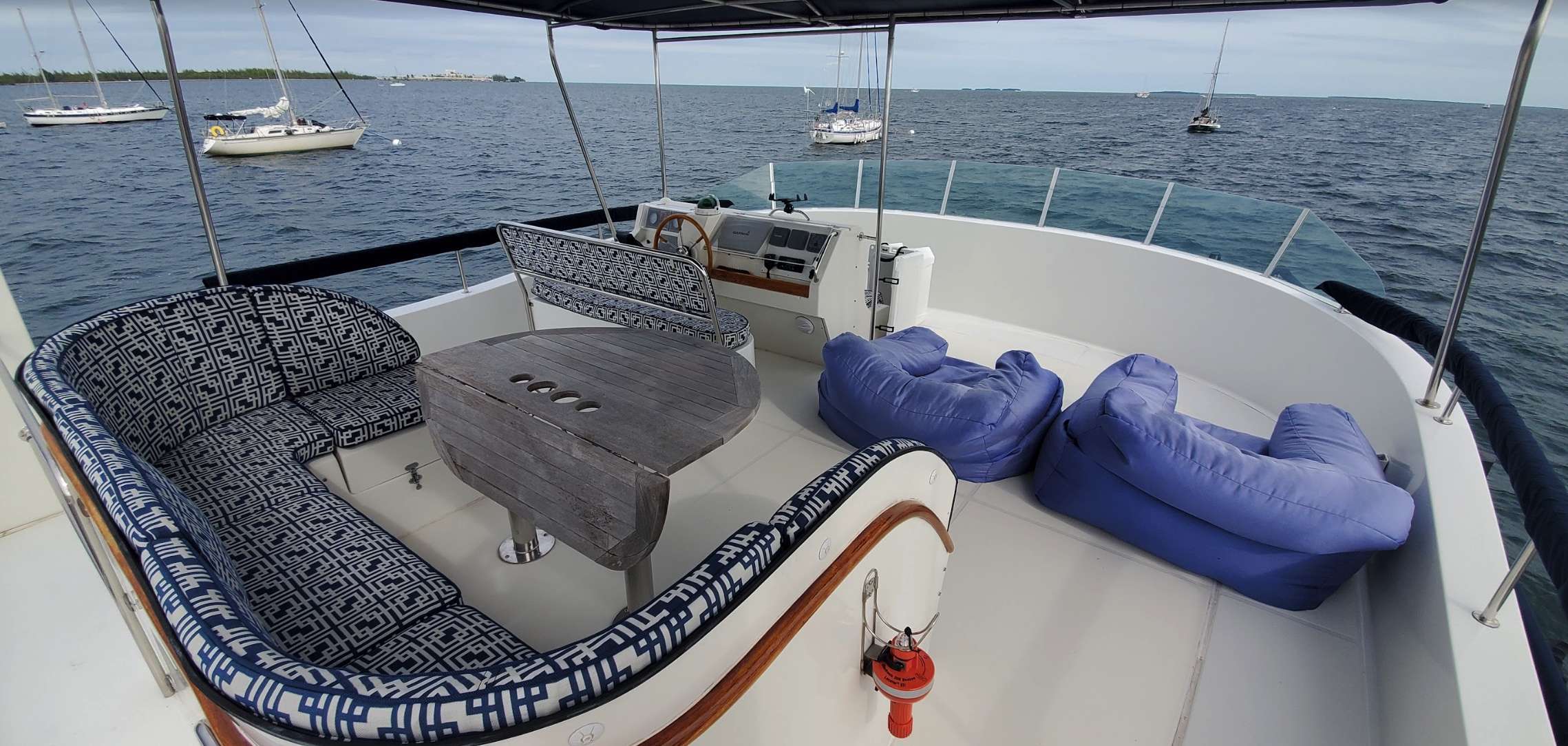 Charter Yacht PANDORA - Alliaura Marine Privilege 48 - 3 Cabins - Nassau - Exumas - Bahamas