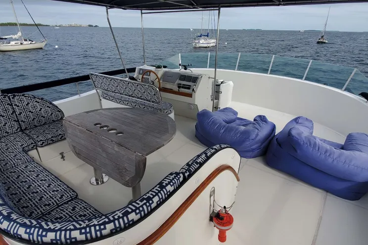 Charter Yacht PANDORA - Alliaura Marine Privilege 48 - 3 Cabins - Nassau - Exumas - Bahamas