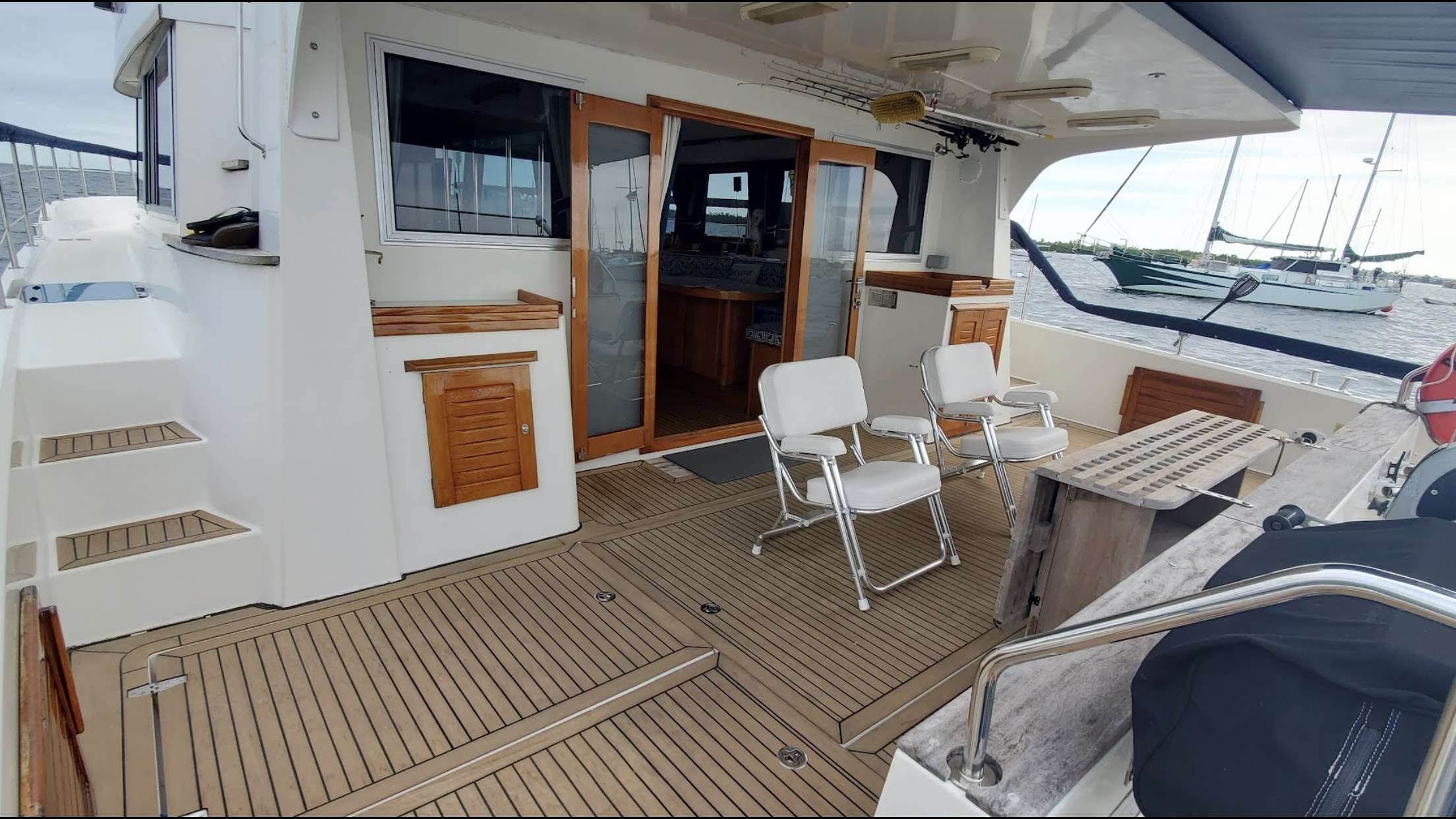 Charter Yacht PANDORA - Alliaura Marine Privilege 48 - 3 Cabins - Nassau - Exumas - Bahamas