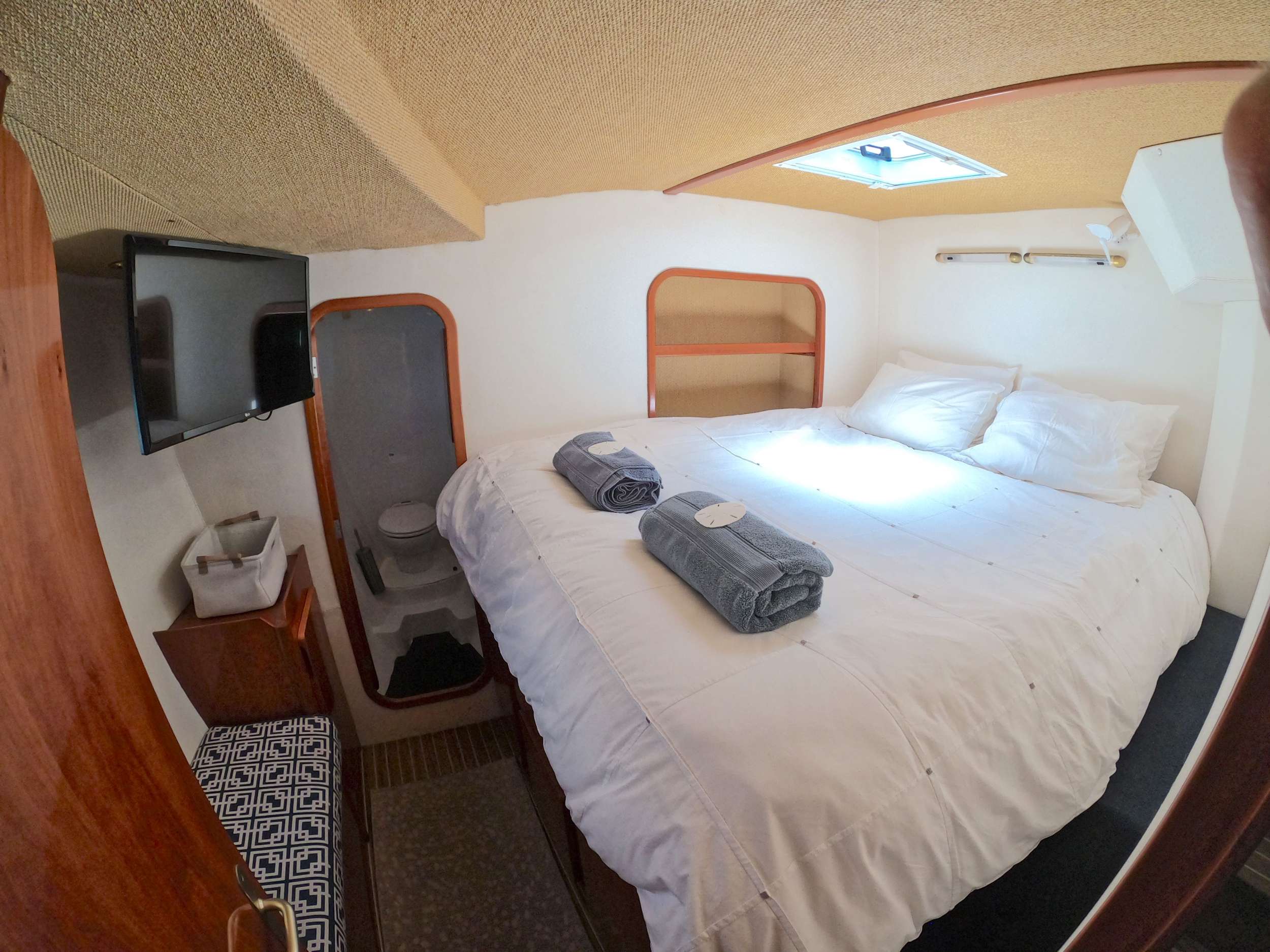 Charter Yacht PANDORA - Alliaura Marine Privilege 48 - 3 Cabins - Nassau - Exumas - Bahamas