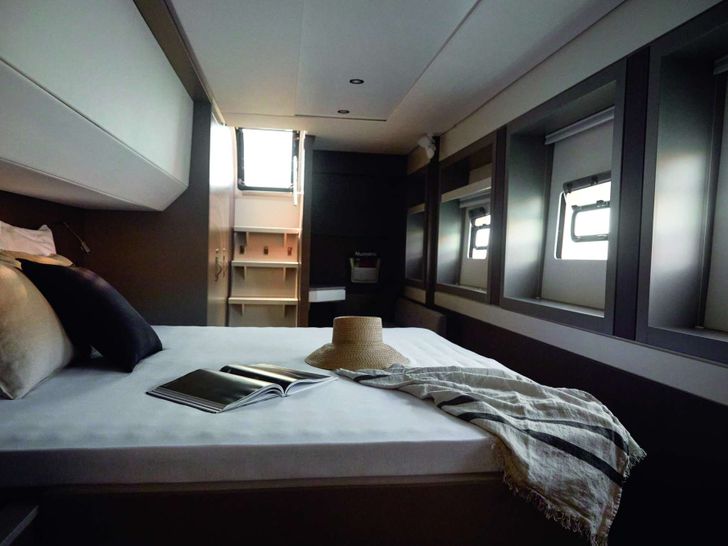 MOTEK Bali 5.4 - master cabin MOTEK Bali 5.4 - master cabin