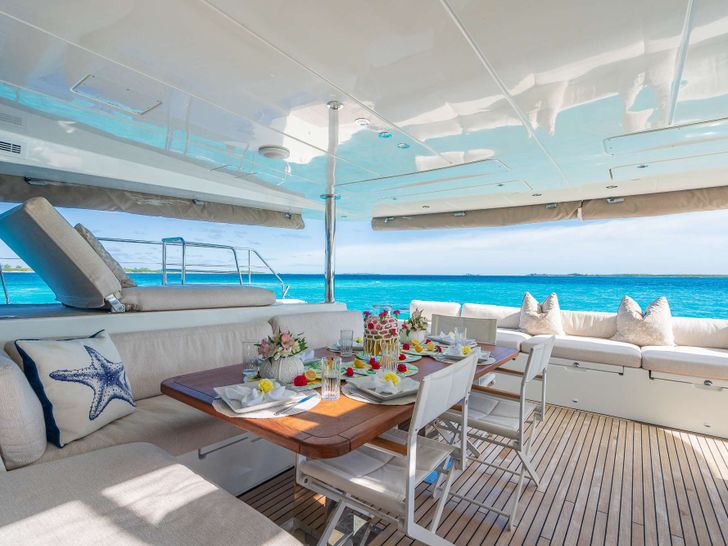 PLAYTIME Lagoon 630 - Aft Deck PLAYTIME Lagoon 630 - Aft Deck