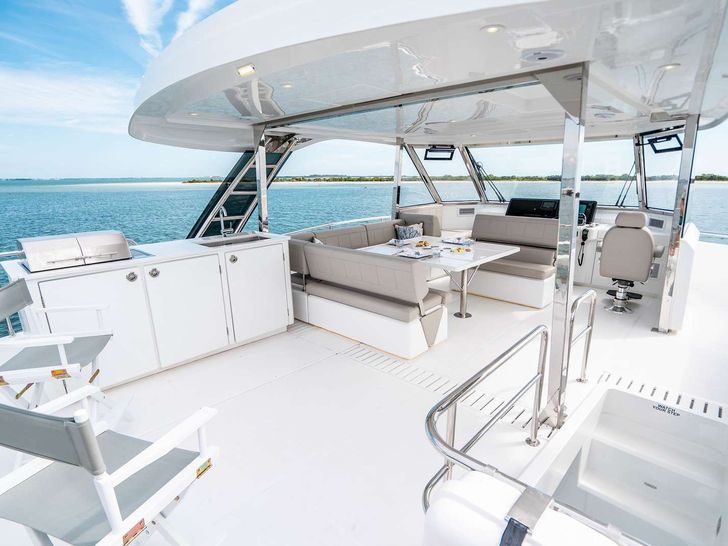 PAINTED PELICAN Aquila 54 - Flybridge PAINTED PELICAN Aquila 54 - Flybridge