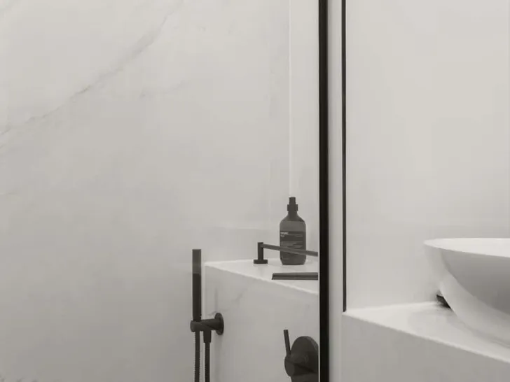 MOONLIGHT Moon Yacht 60 - VIP cabin 2 bathroom MOONLIGHT Moon Yacht 60 - VIP cabin 2 bathroom