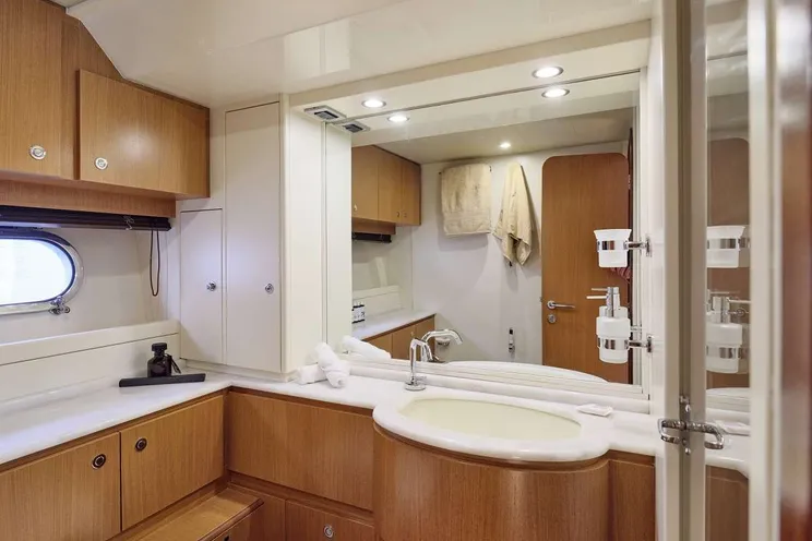 Charter Yacht FLOW - Ferretti 68 - 4 Cabins - Athens - Mykonos - Paros - Cyclades - Aegean - Greece