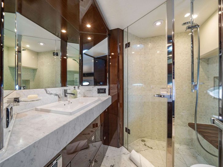 CURRENT $SEA - Princes Viking 95,VIP cabin bathroom CURRENT $SEA - Princes Viking 95,VIP cabin bathroom