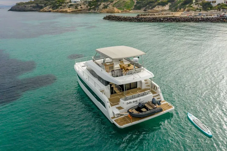 Charter Yacht ENDLESS BEAUTY - Fountaine Pajot 44 - 3 Cabins - Athens - Mykonos - Santorini - Greece