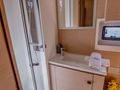 ENDLESS BEAUTY - Fountaine Pajot 44,VIP cabin bathroom