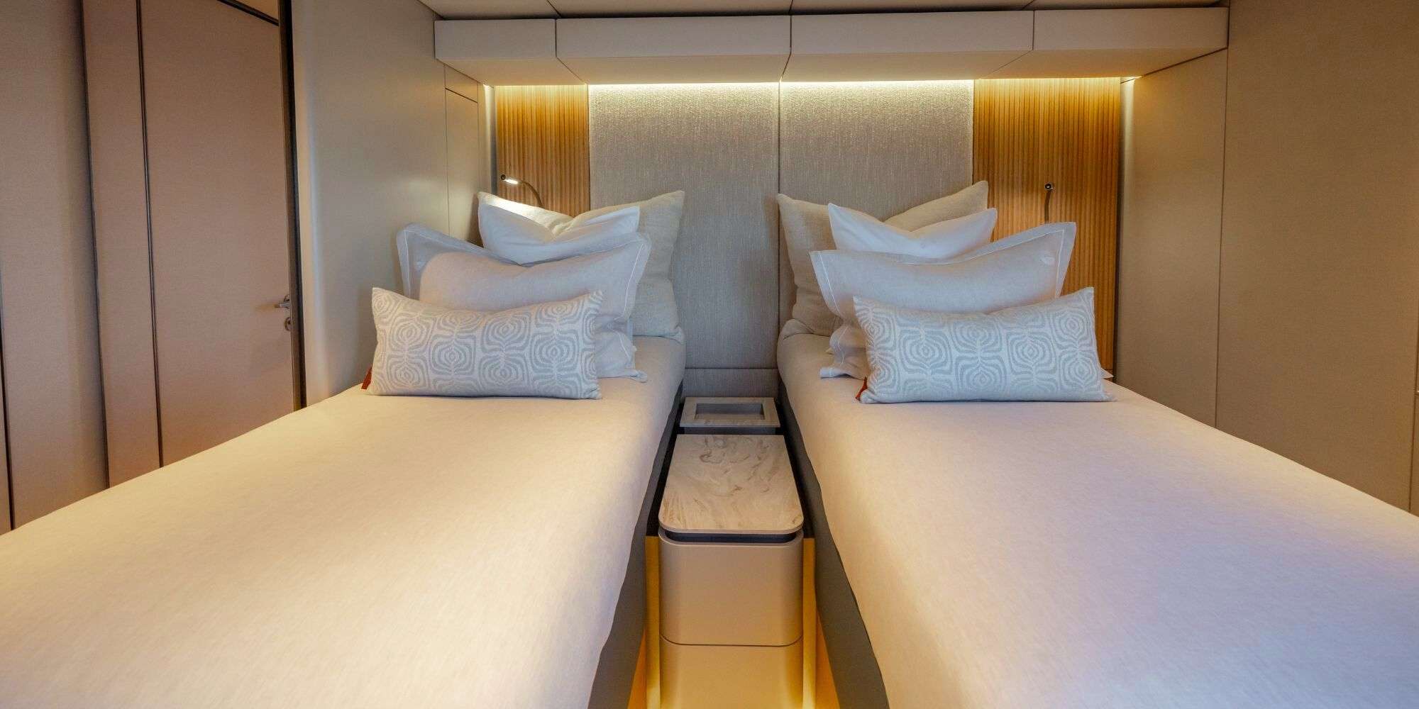 Charter Yacht APOLLO 99 - Sunreef 80 Eco - 4 Cabins - Ibiza - Formentera - Mallorca - Balearic islands - Caribbean