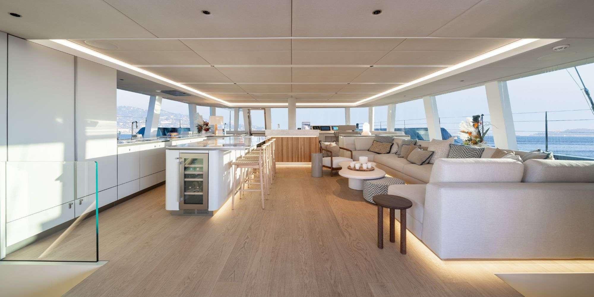 Charter Yacht APOLLO 99 - Sunreef 80 Eco - 4 Cabins - Ibiza - Formentera - Mallorca - Balearic islands - Caribbean
