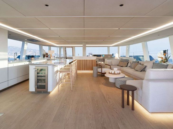 APOLLO 99 Sunreef 80 Eco - saloon APOLLO 99 Sunreef 80 Eco - saloon