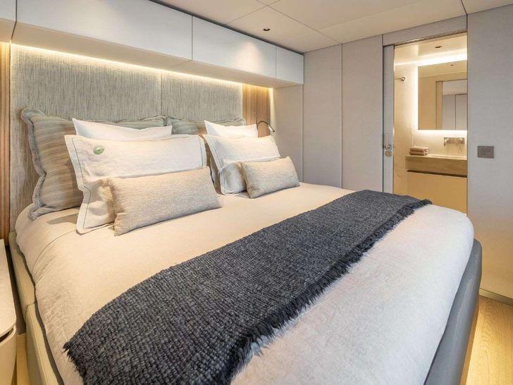 APOLLO 99 Sunreef 80 Eco - VIP cabin 1 APOLLO 99 Sunreef 80 Eco - VIP cabin 1