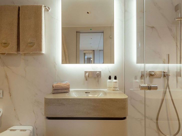 APOLLO 99 Sunreef 80 Eco - master cabin bathroom APOLLO 99 Sunreef 80 Eco - master cabin bathroom