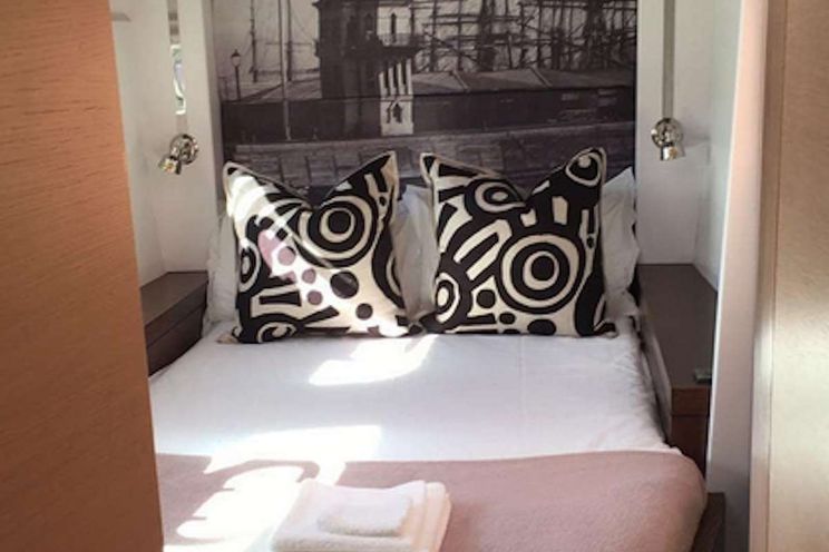 Charter Yacht HQ2 - Open Ocean 750 - 4 Cabins - St. Thomas - US Virgin Islands - Tortola - British Virgin Islands - Caribbean