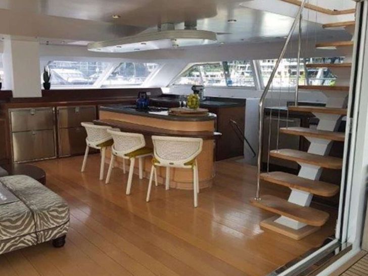 HQ2 - Open Ocean 750,bar area with stairs to the upper deck HQ2 - Open Ocean 750,bar area with stairs to the upper deck