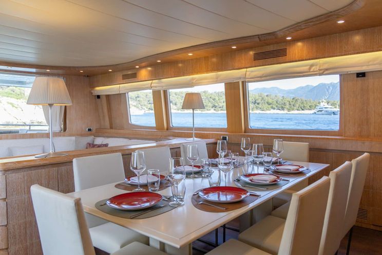 Charter Yacht COOKIE - Maiora 24 m - 4 Cabins - Athens - Santorini - Greece