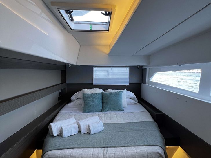 ANDIAMO Leopard 50 - VIP cabin 1 ANDIAMO Leopard 50 - VIP cabin 1