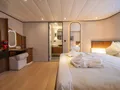 DE LOVE Custom Sailing Yacht 47m - master cabin bed and vanity unit DE LOVE Custom Sailing Yacht 47m - master cabin bed and vanity unit