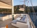 DE LOVE Custom Sailing Yacht 47m - sun deck lounge and bar DE LOVE Custom Sailing Yacht 47m - sun deck lounge and bar