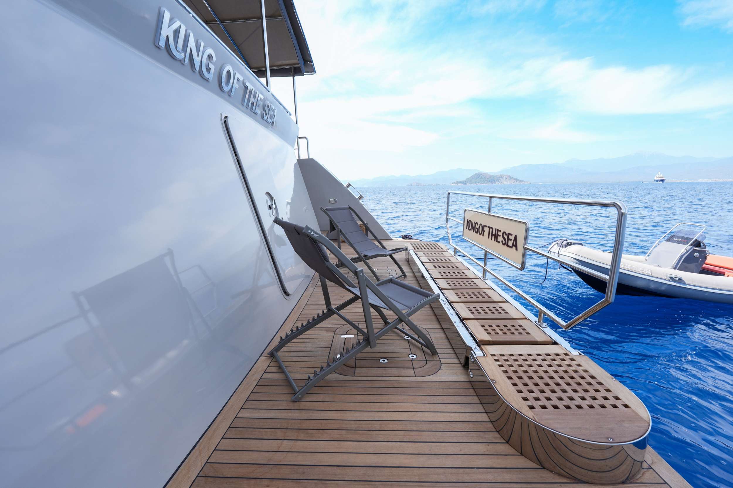 KING OF THE SEA - Beach club