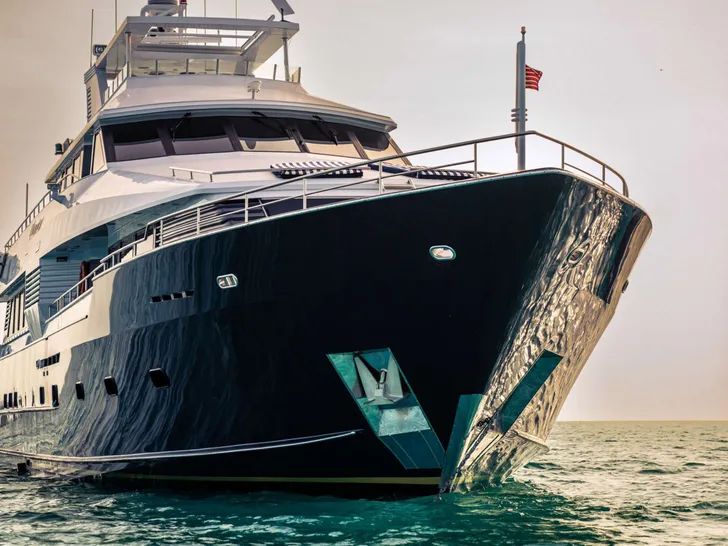 QUANTUM Broward 125 hull QUANTUM Broward 125 hull